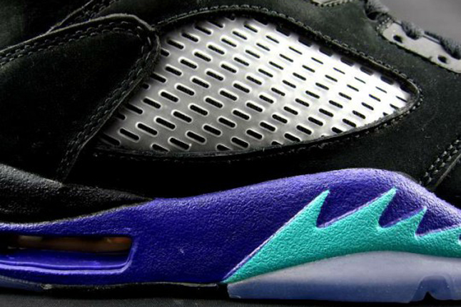 Air Jordan 5 V black aqua midfoot