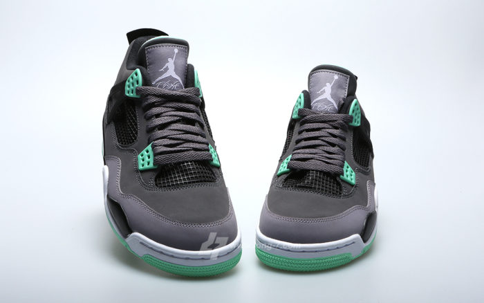 Air Jordan 4 Green Glow date de sortie
