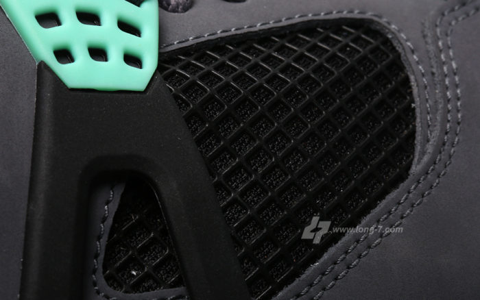 Air Jordan 4 Green Glow detail