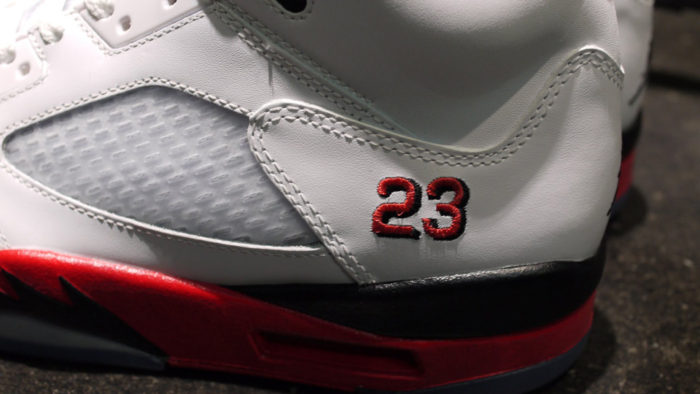 Air Jordan 5 Fire Red detail 2013