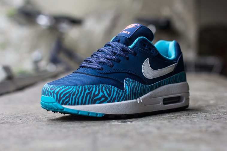 Nike Air Max 1 Brave Blue 555766-402