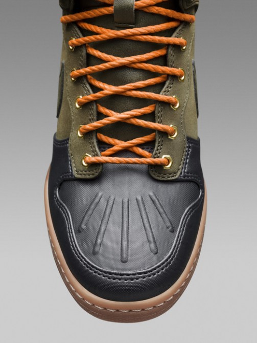 Nike Dunk Sky Hi SneakerBoot detail