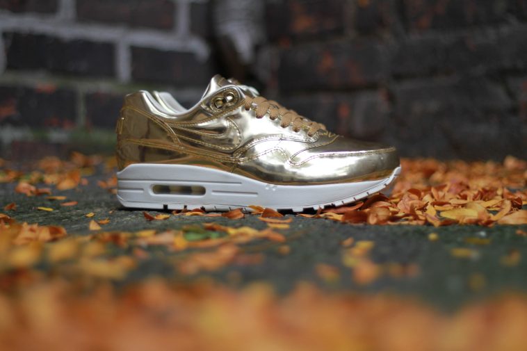 Nike Air Max 1 SP liquid metal