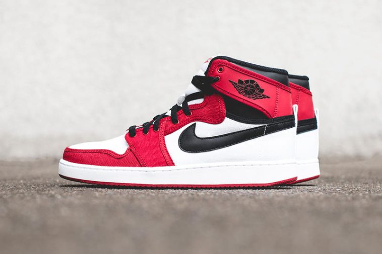 Air Jordan 1 KO Chicago