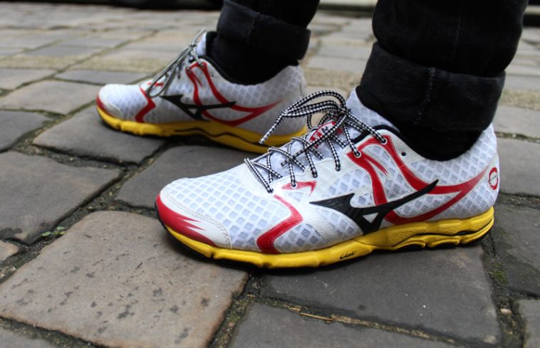 Mizuno-Wave-Hitogami-lifest