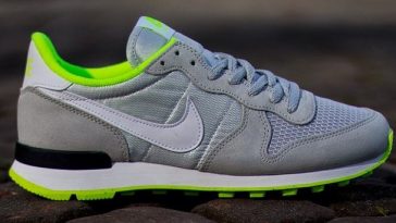 Nike Air Internationalist Wmns Light Ash Grey