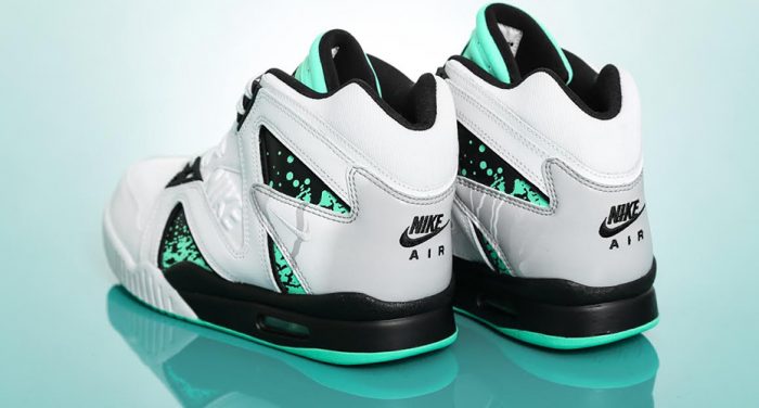 basket Nike Air Tech Challenge Hybrid QS Green Glow
