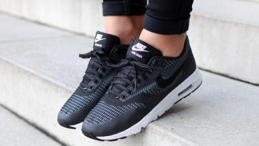 Nike-Air-Max-1-Ultra-Jacquard-Clearwater-Black