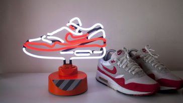 Neon-Lamp-Air-Max-1-OG