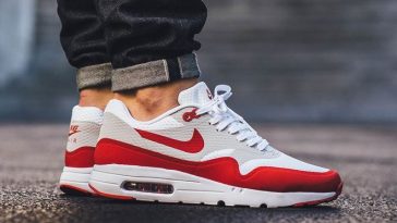 Nike Air Max 1 Ultra Essential Varsity Red OG