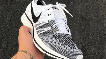 Nike Flyknit Racer Black White