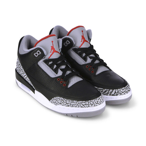 Soldes Sneakers Courir Air Jordan 3 Cement