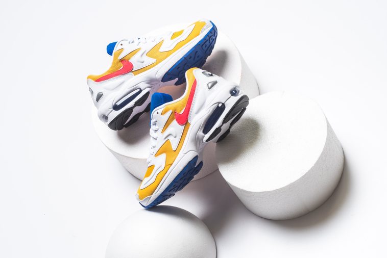 Nike-Air-Max2-Light-University-Gold-Flash-Crimson-AO1741-700