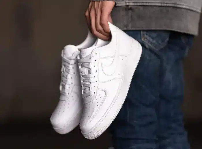 Nike-Air-Force-1-blanche-homme
