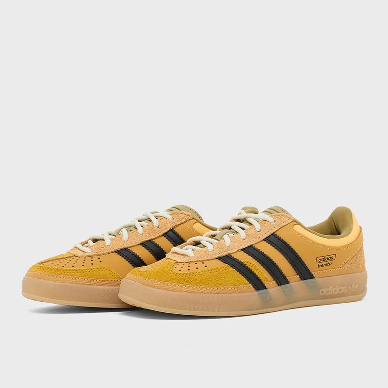 Baskets adidas Gazelle Indoor Bad Bunny jaunes à bandes noires et semelle gomme