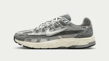 Sneakers Nike P-6000 grises et argentées avec semelle crème, vue de profil